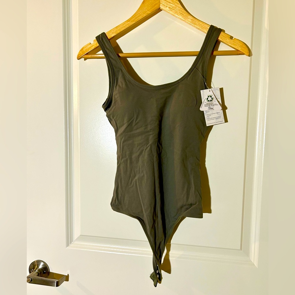 Glassy Network Sweetheart Body Suit Size Small